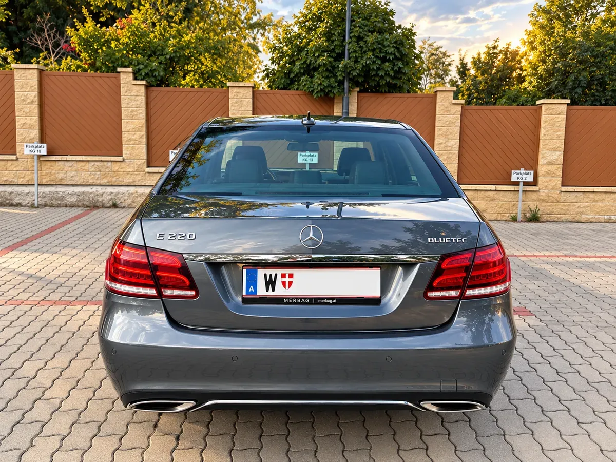 Mercedes-Benz E-Class 2015 photo 3