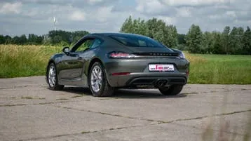 Porsche 718 Cayman 2019 photo 2