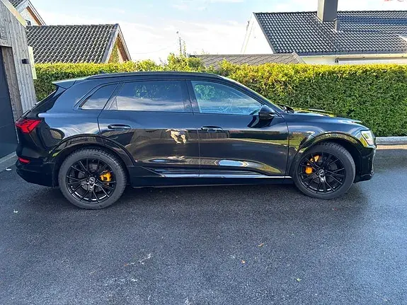 Audi E-Tron 2023 photo 5
