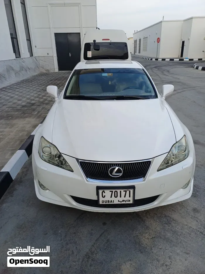 Lexus Is300 2008 photo 5