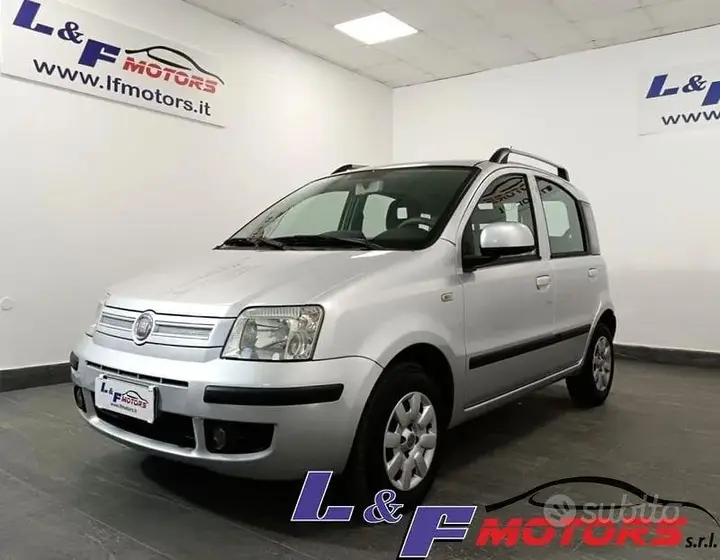Fiat Panda 2011 photo 2