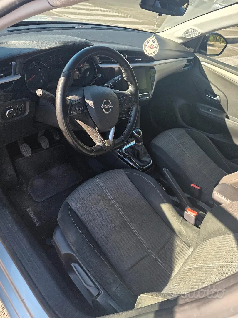 Opel Corsa 2023 photo 2