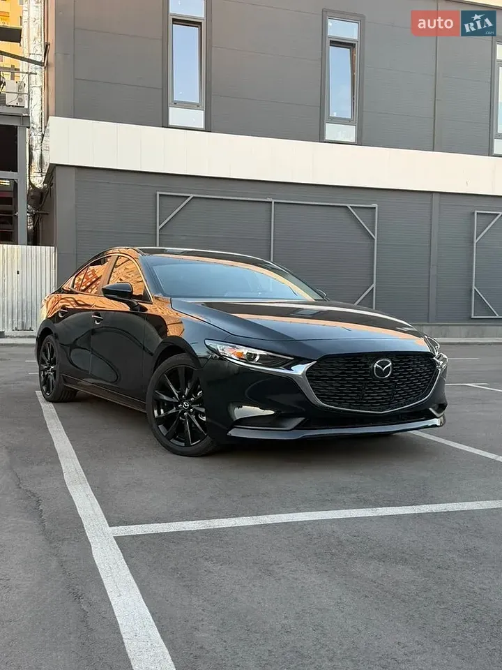 Mazda 3 2025 photo 2
