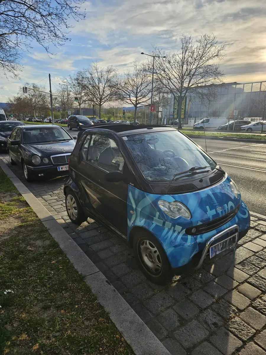 Smart Fortwo 2001 photo 2