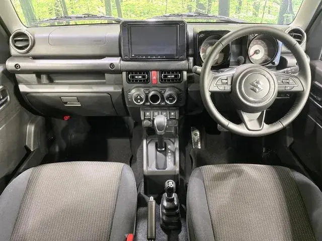 Suzuki Jimny 2025 photo 2