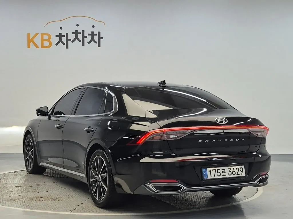 Hyundai Grandeur 2022 photo 2