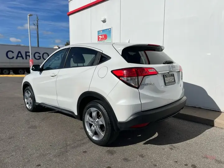 Honda Hr-V 2019 photo 4