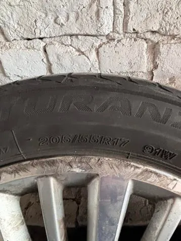 BMW 205/55R17