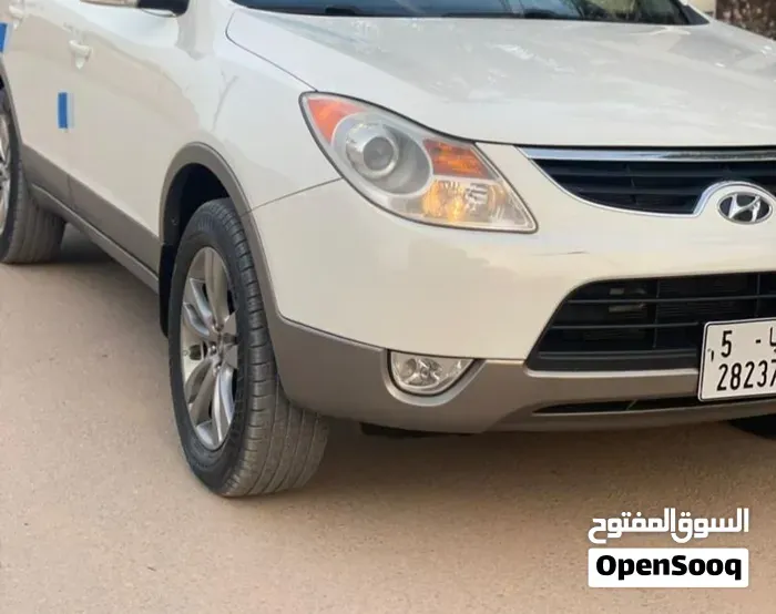 Hyundai Veracruz 2012 photo 4