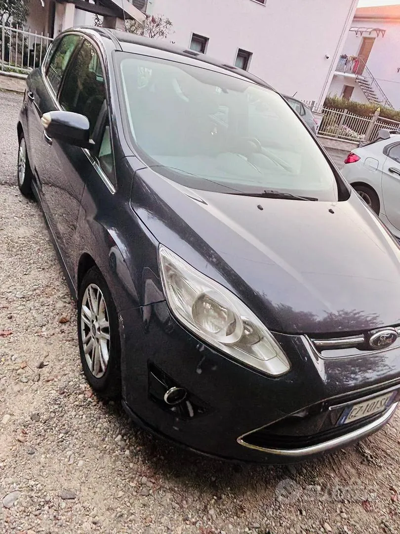 Ford C-Max 2013 photo 2