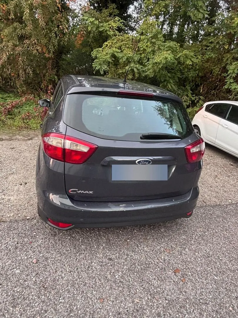 Ford C-Max 2013 photo 4