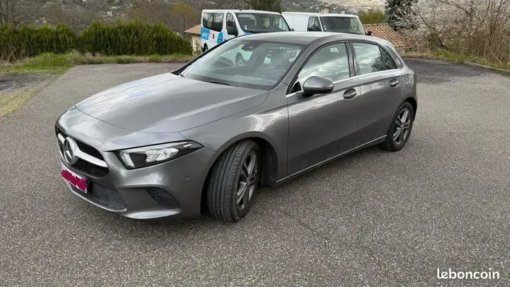 Mercedes-Benz A-Class 2019 photo 2