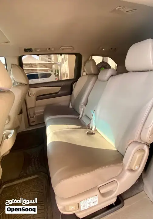 Honda Odyssey 2012 photo 4
