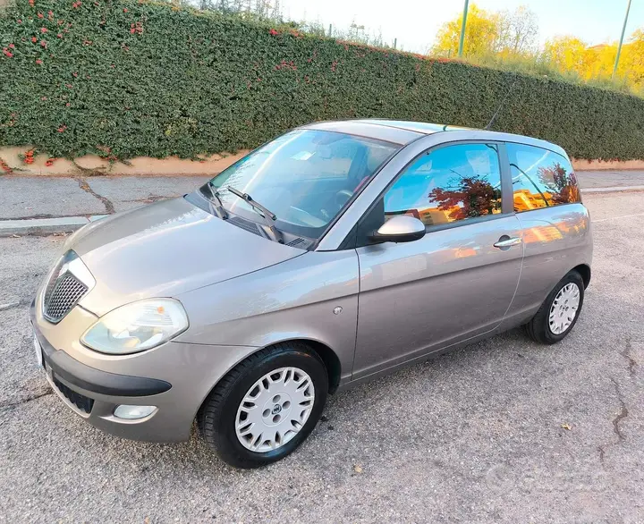 Lancia Ypsilon 2005 photo 5