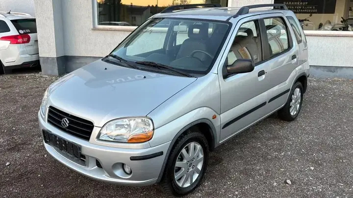 Suzuki Ignis
