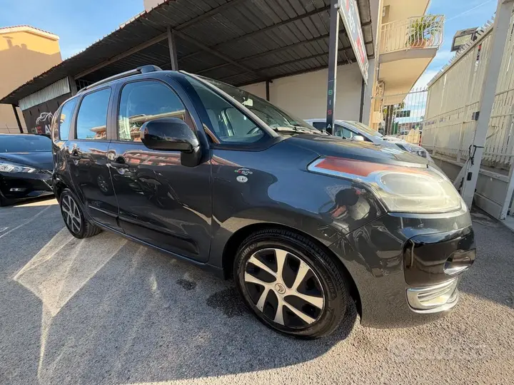 Citroen C3 Picasso 2012 photo 3