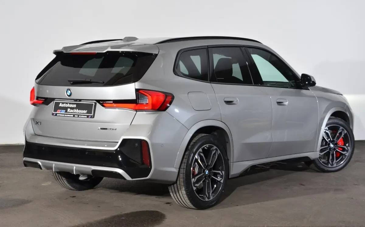 BMW X1 2026 photo 2