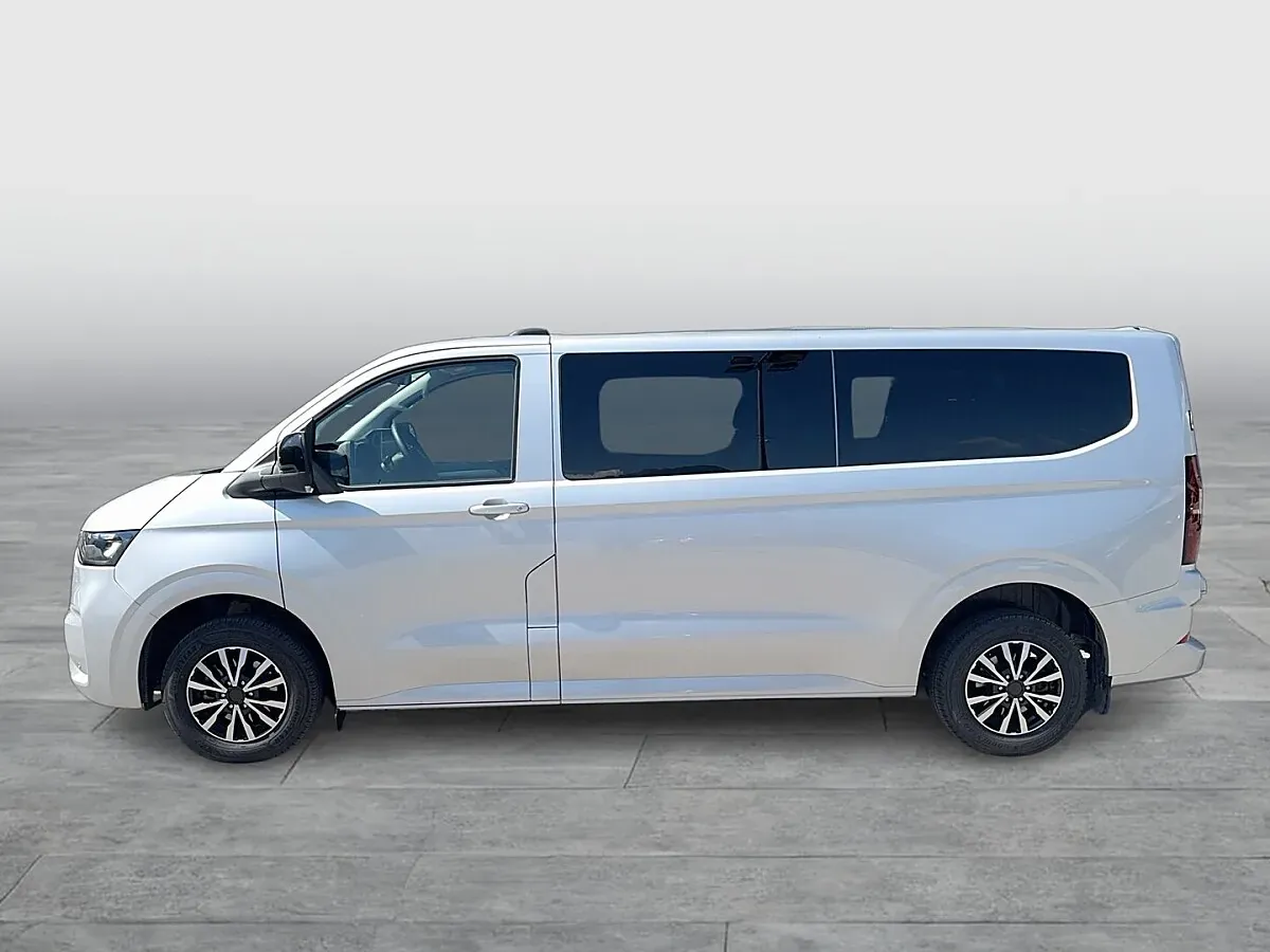 Volkswagen Caravelle 2026 photo 2