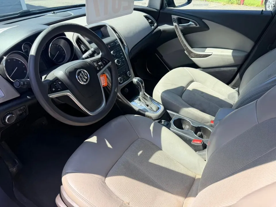 Buick Verano 2017 photo 5