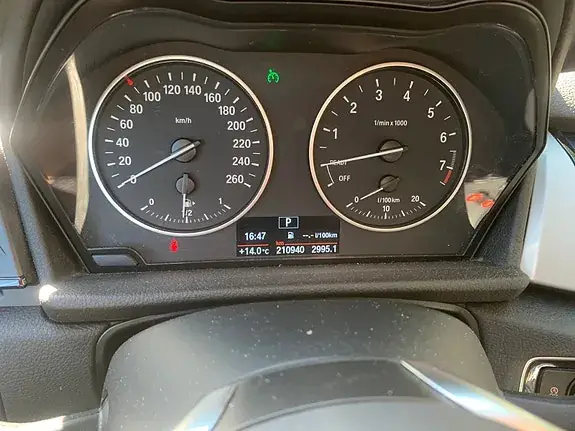 BMW 218I 2016 photo 4