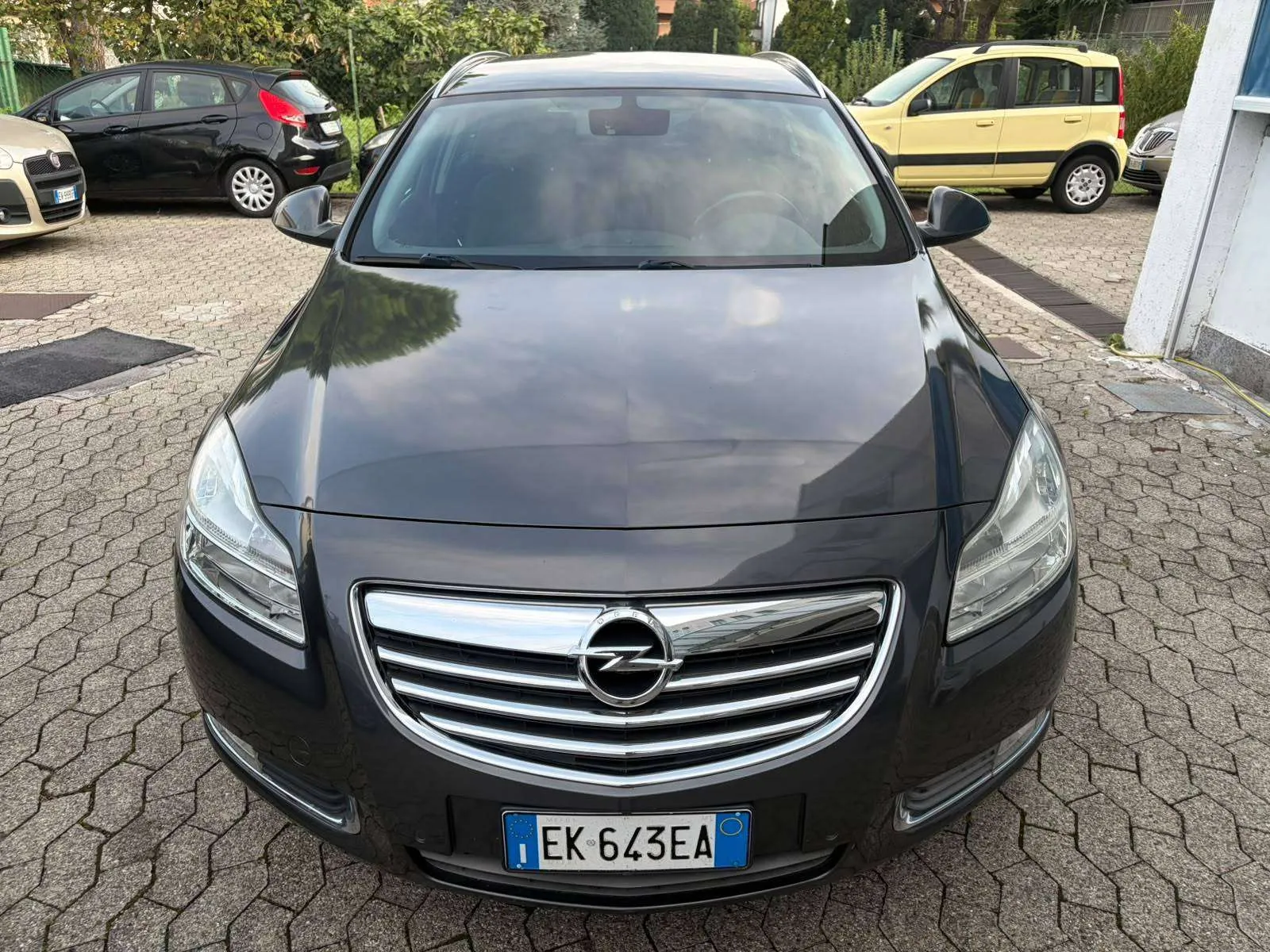Opel Insignia 2011 photo 2