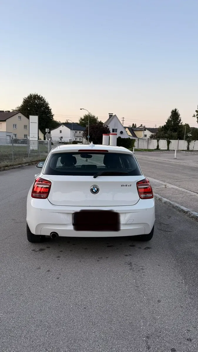BMW 1 Series 2013 photo 2