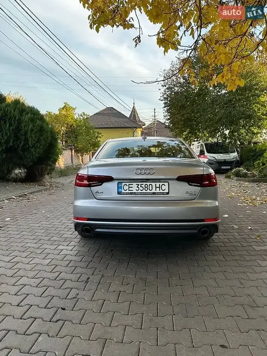 Audi A4 2018 photo 5