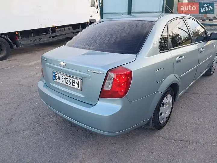 Chevrolet Lacetti 2008 photo 4