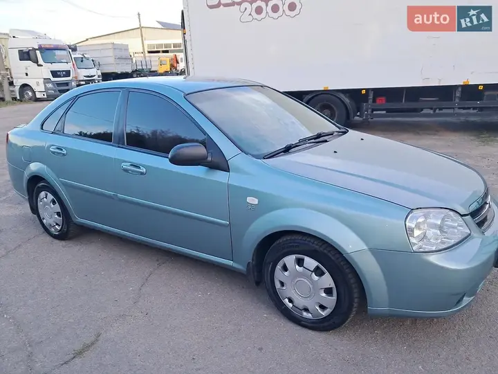 Chevrolet Lacetti 2008 photo 3