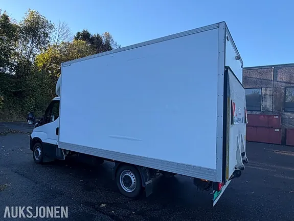 Iveco Daily 2017 photo 3