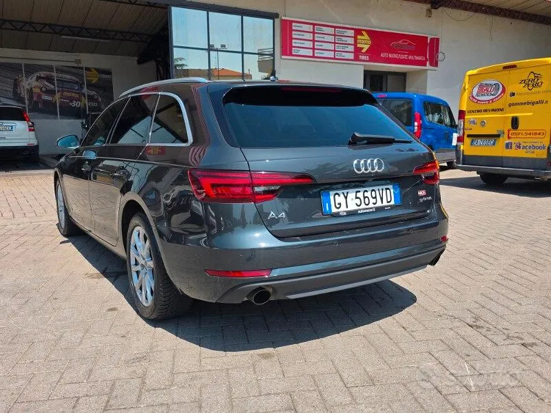 Audi A4 2018 photo 5