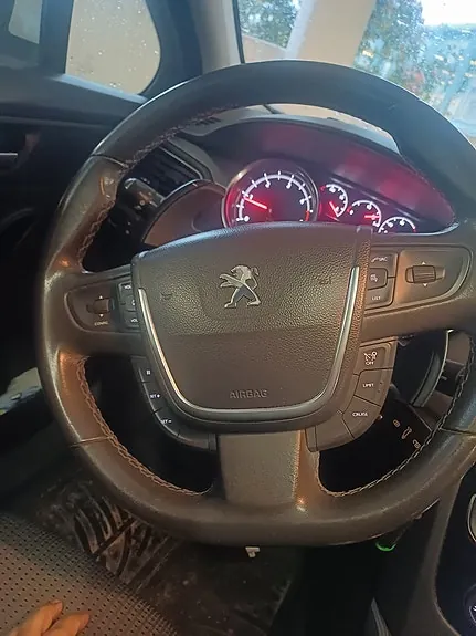 Peugeot 508 2012 photo 4