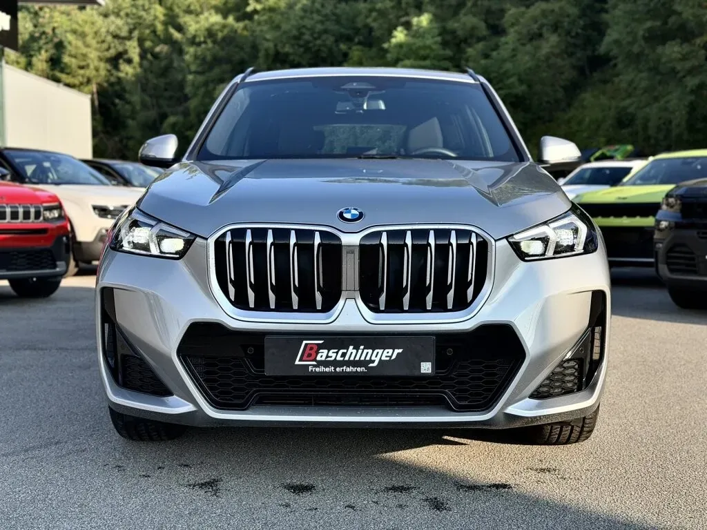 BMW X1 2025 photo 2