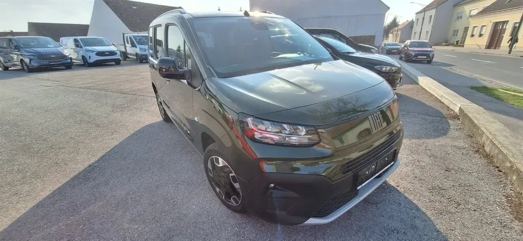 Fiat Doblò 2025 photo 2