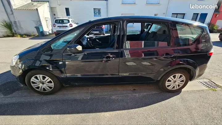 Ford S-Max 2007 photo 2