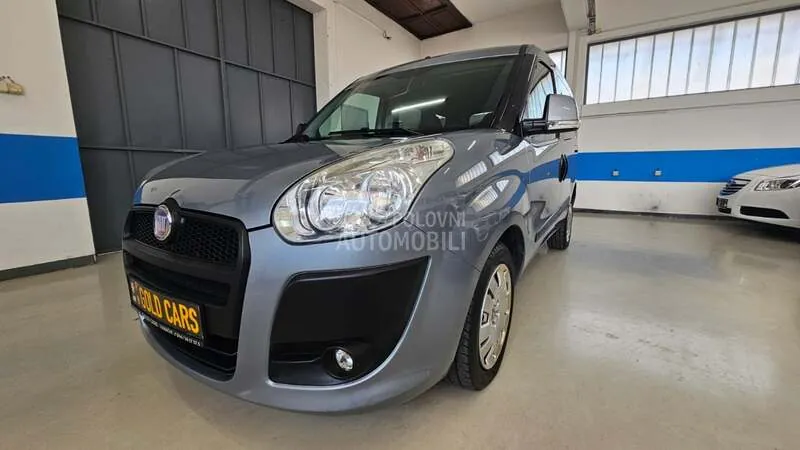 Fiat Doblo 2012 photo 2