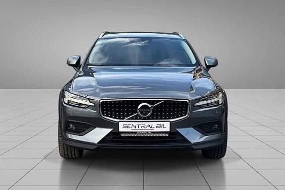 Volvo V60 Cross Country 2019 photo 5