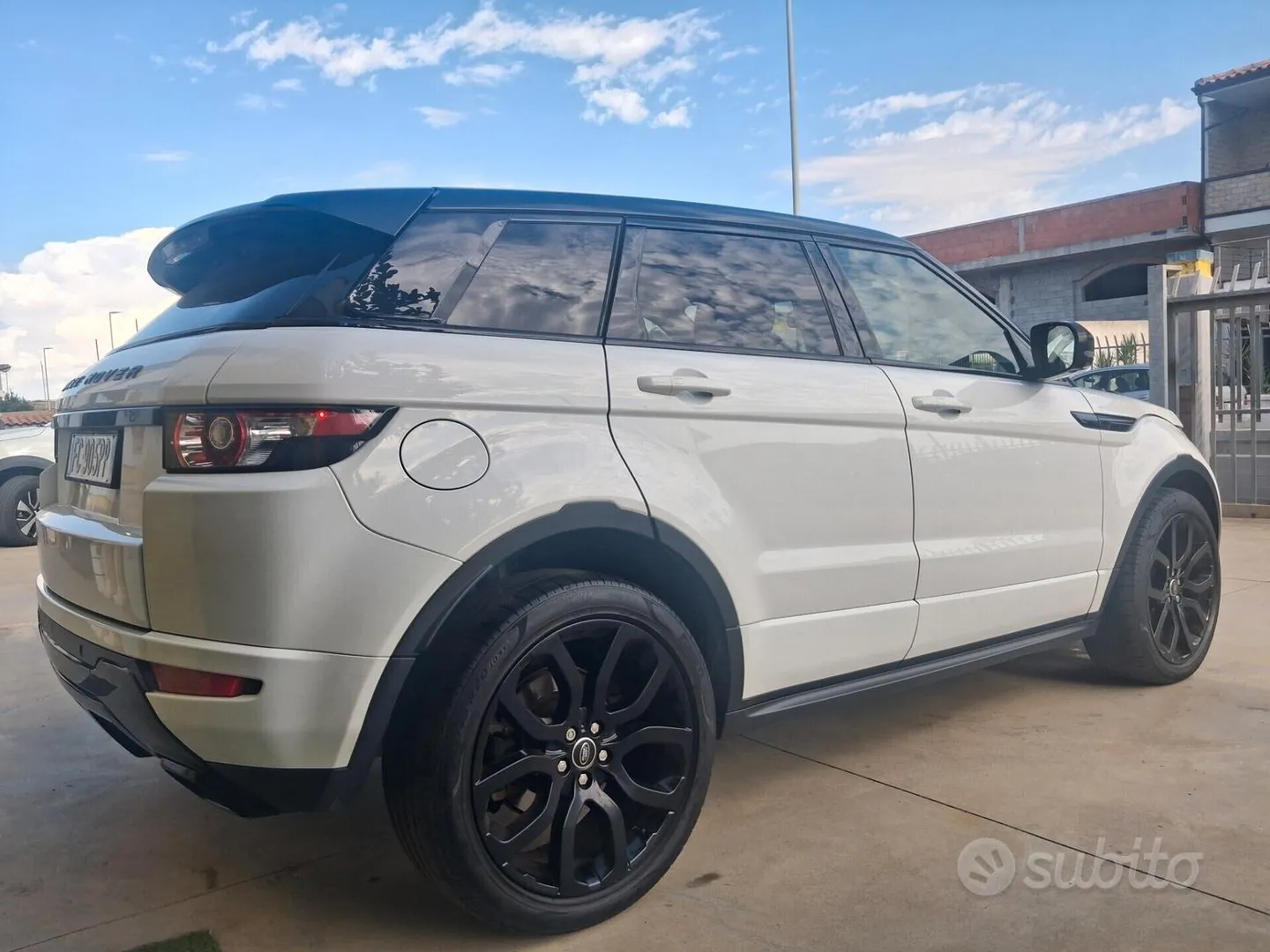 Land Rover Range Rover Evoque 2013 photo 5