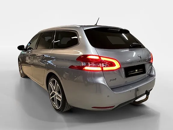Peugeot 308 2015 photo 5