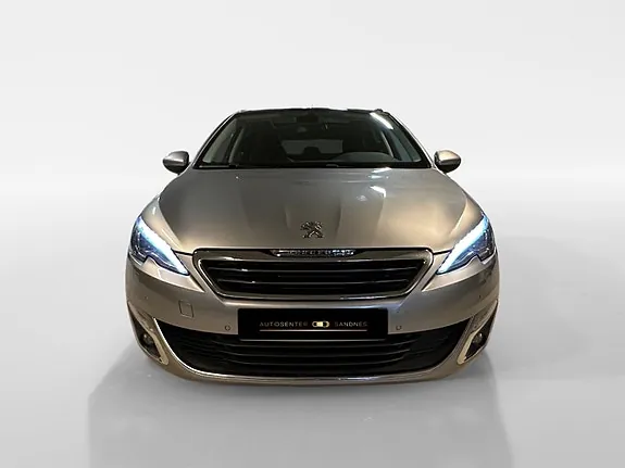 Peugeot 308 2015 photo 2