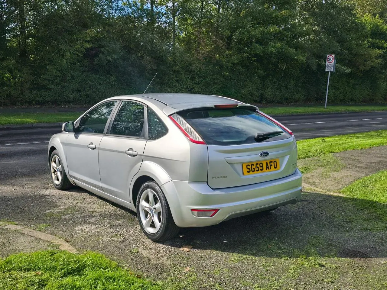 Ford Focus 2009 photo 4