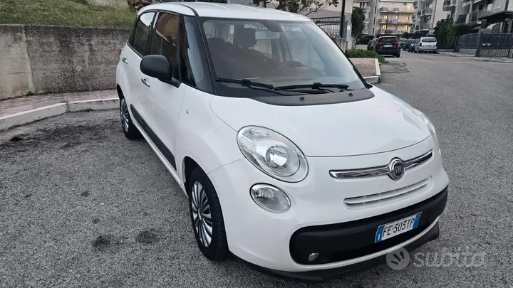 Fiat 500L 2016 photo 3