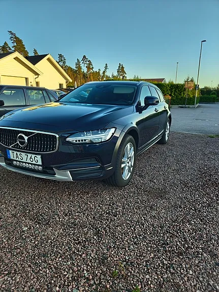 Volvo V90 Cross Country