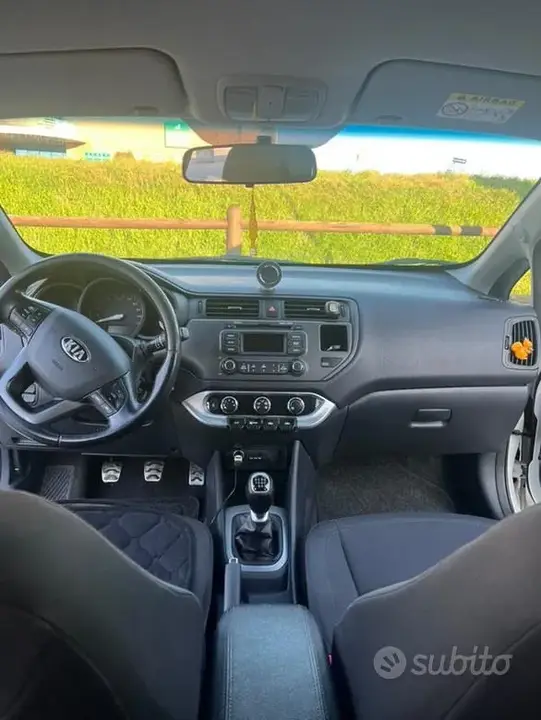Kia Rio 2014 photo 3