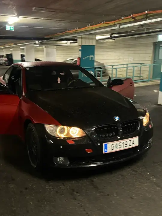 BMW 3 Series 2007 photo 2