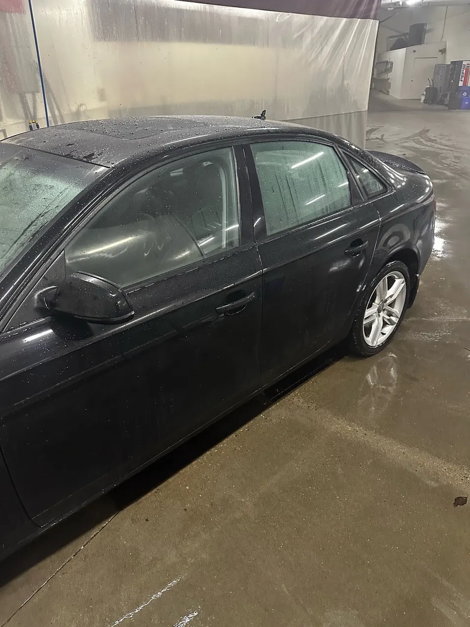 Audi A4 2013 photo 4