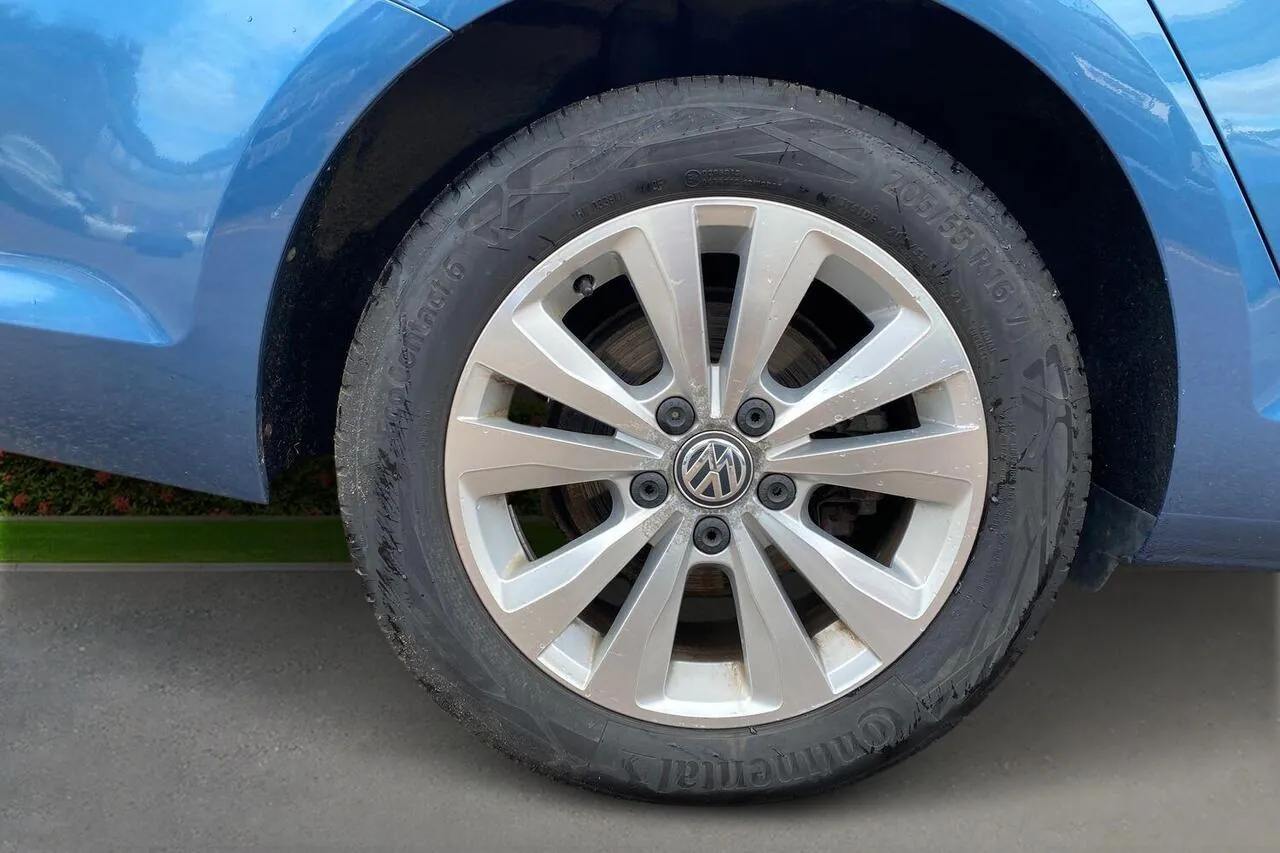 Volkswagen Golf 2015 photo 5