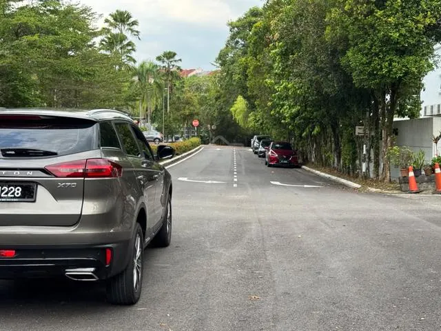 Proton X70
