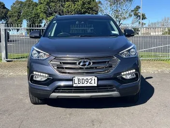 Hyundai Santa Fe 2017 photo 3
