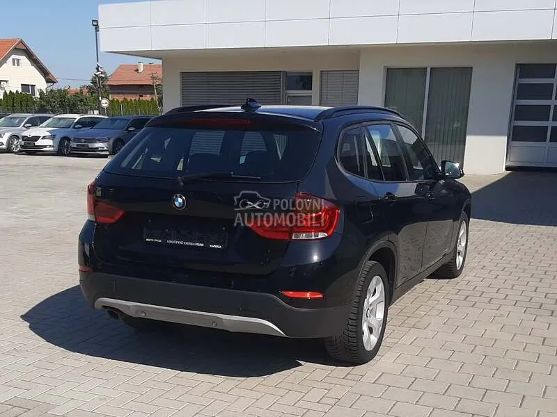 BMW X1 2012 photo 3